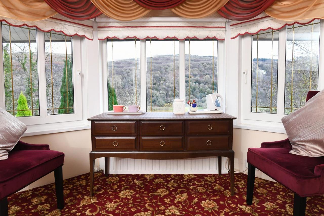 Luxury Suite In Quiet Countryside Location 斯旺西 外观 照片