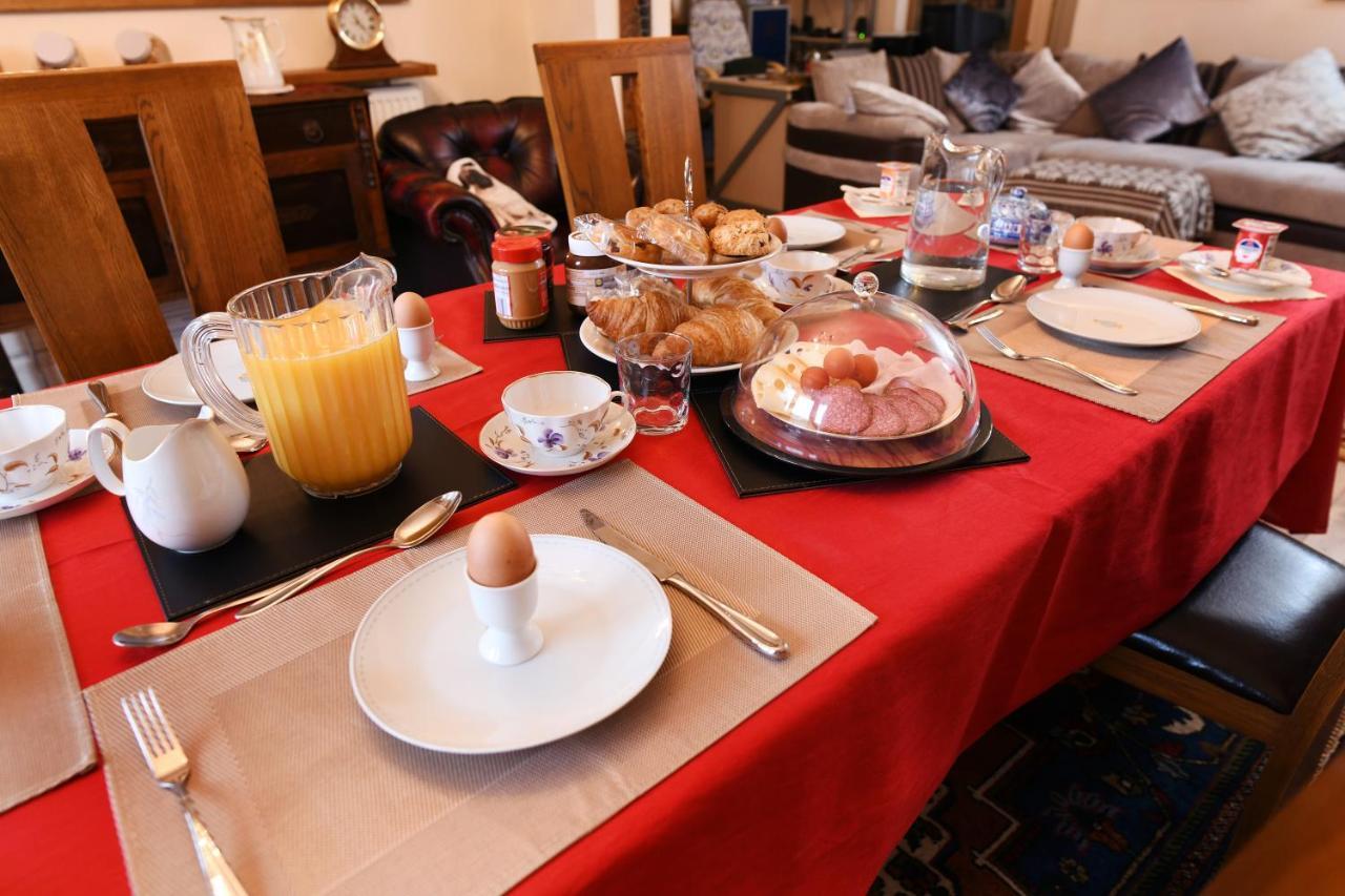 Luxury Suite In Quiet Countryside Location 斯旺西 外观 照片